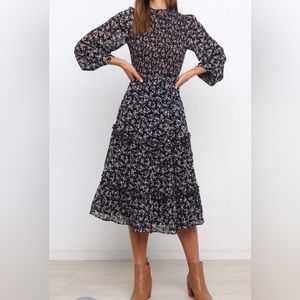 Petal & Pup Valente Dress - Navy (Size 2)